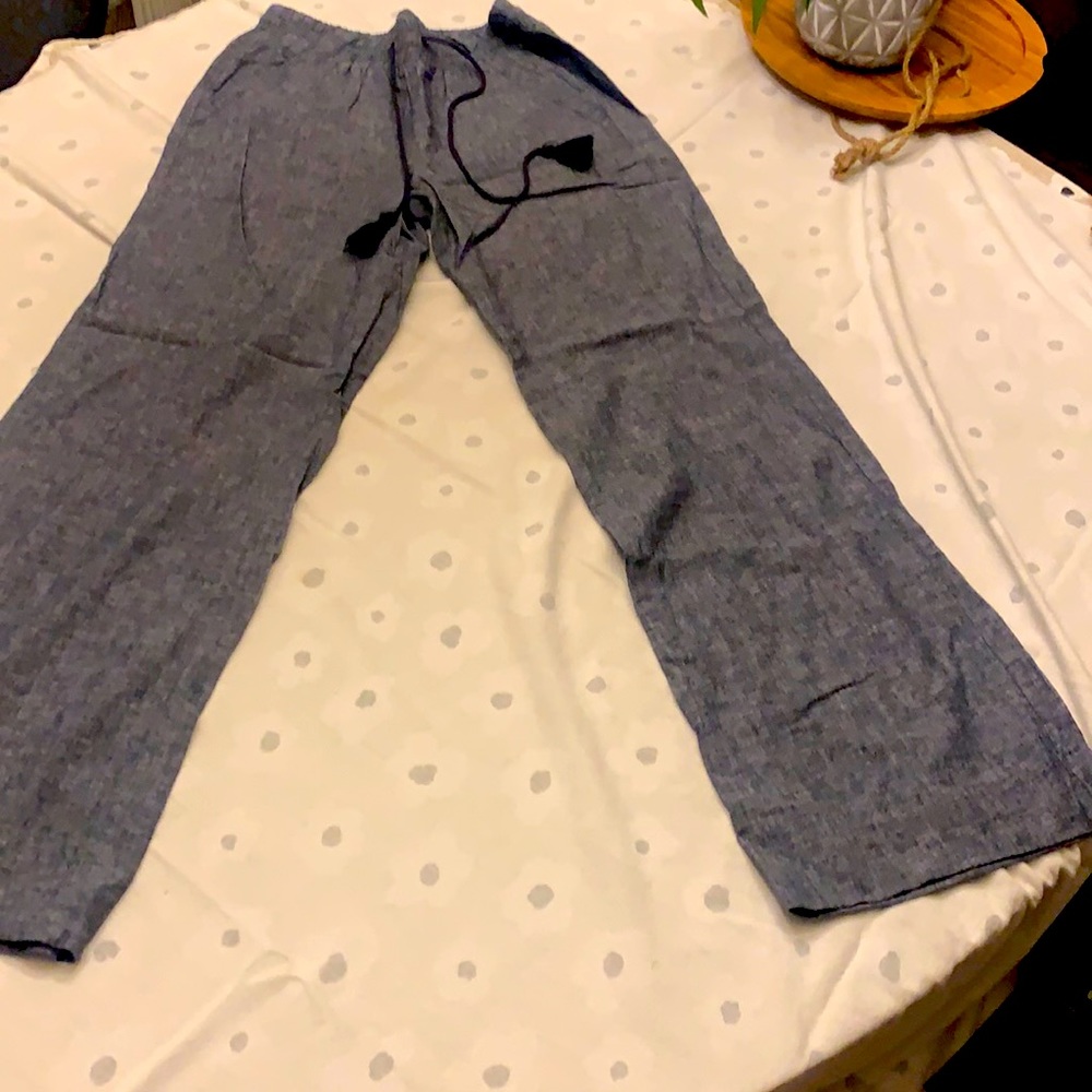 Rewind size S pants